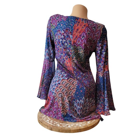 Bohemian Style Bell Sleeve Tunic Dress With Multicolor Peacock Feather Print - Picture 4 of 16